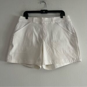 SPANX Stretch Twill Shorts in White Size XL 6"